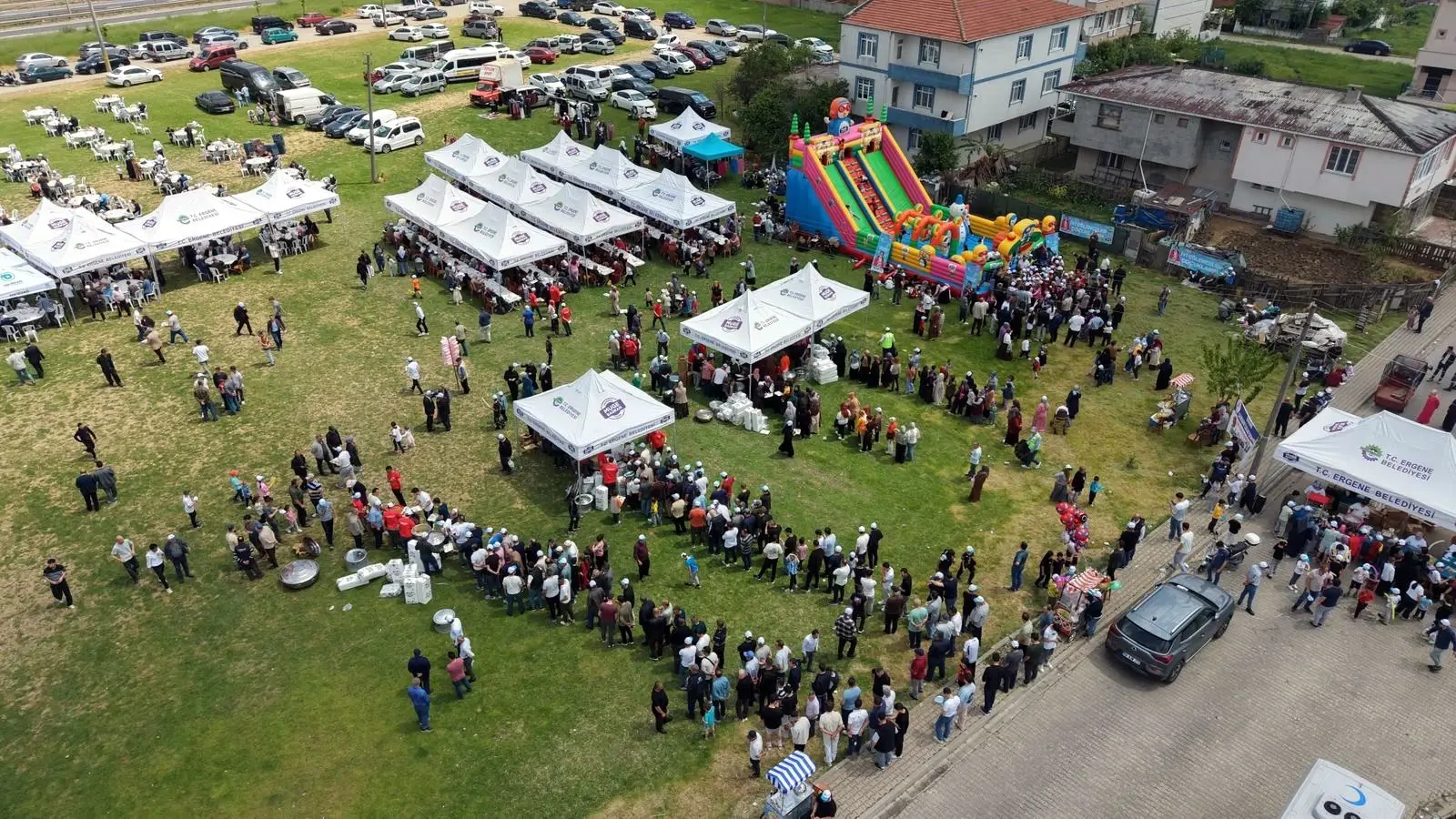 Bolluk ve Keşkek Şenliği'nde 2 ton keşkek, 1 saatte tükendi